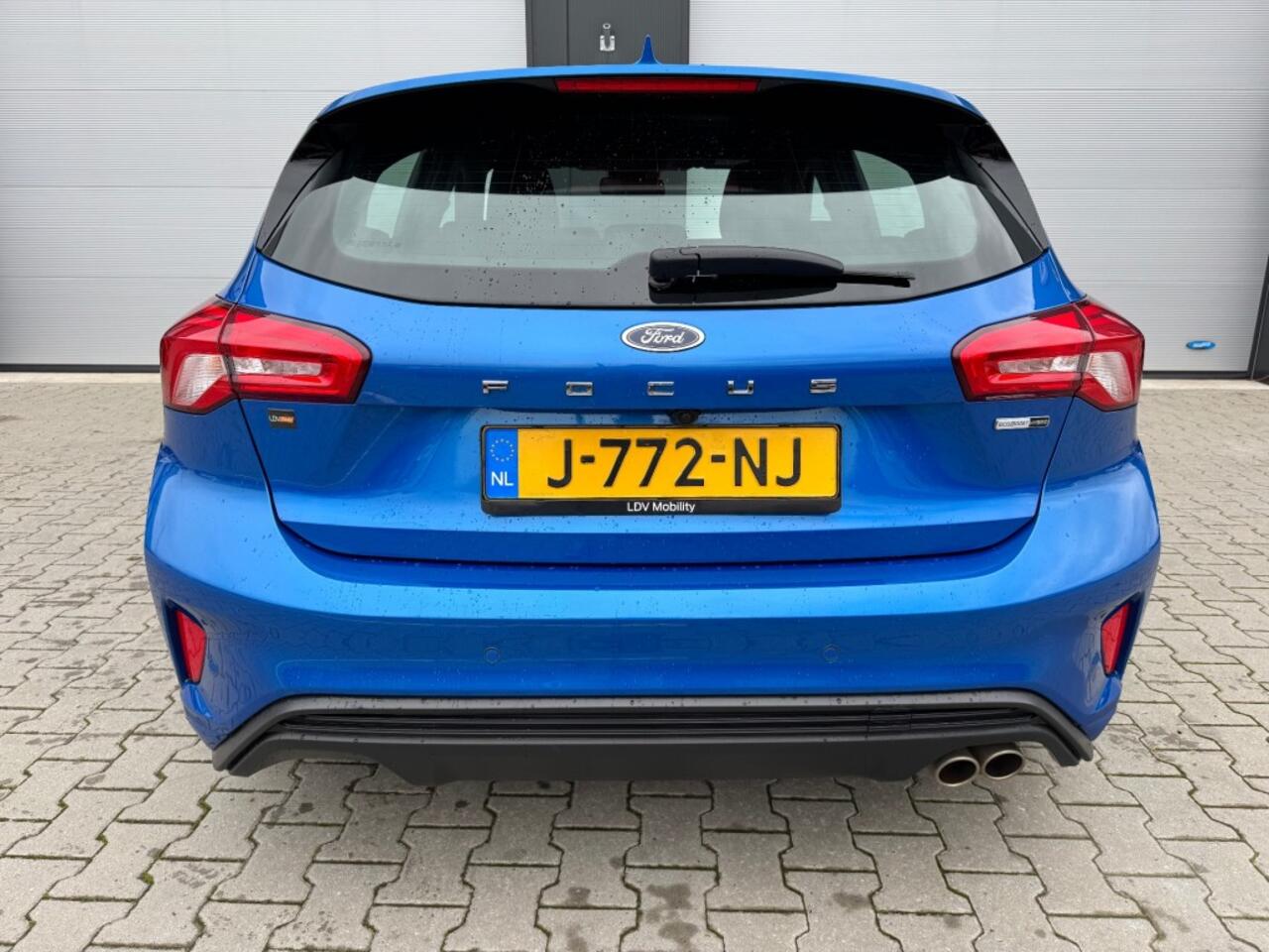 Ford FOCUS 1.0 ECOBOOST HYBRIDE ST-LINE BUSSINES / Camera / BenO Sound / ECC / NAVIGATIE.
