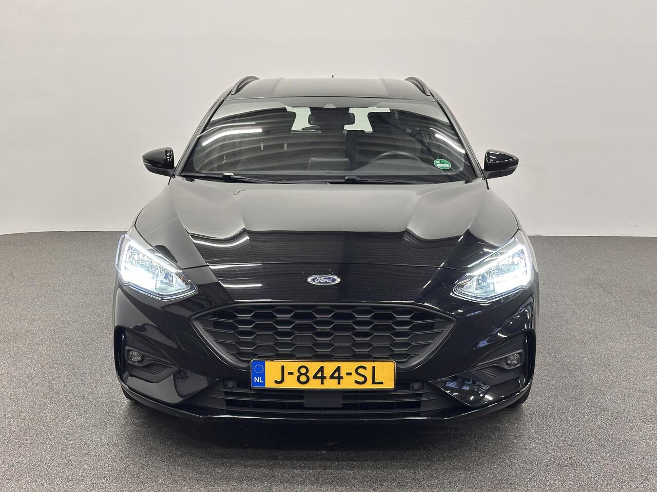 Ford FOCUS Wagon 1.0 EcoBoost 125pk Hybrid ST Line Navigatie Apple Carplay/Android Auto Camera Parkeersensoren Cruise Control Ledverlichting Climate Control Lichtmetalen velgen