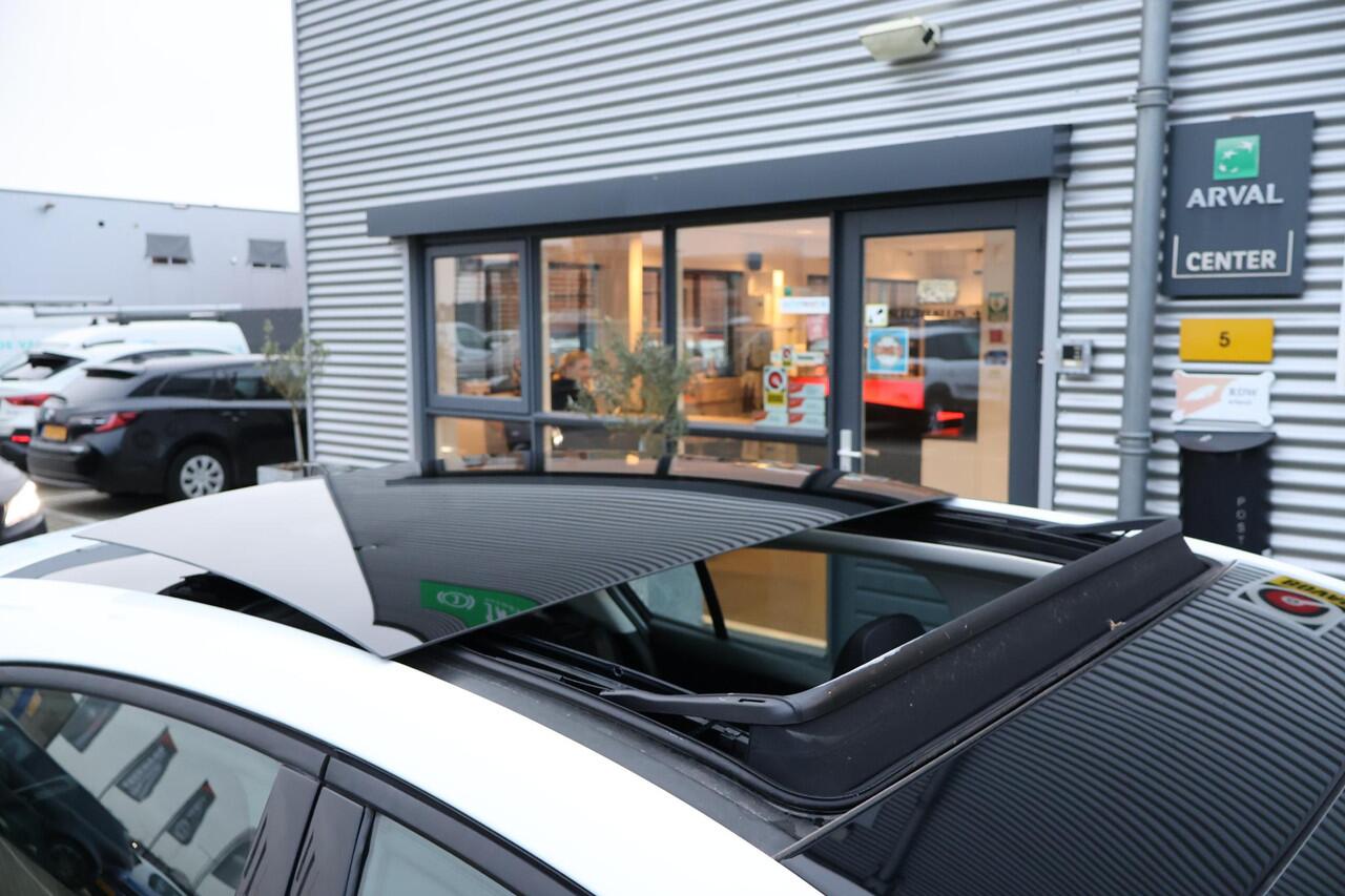 Ford FOCUS 1.0 Hybrid Active Business 1e Eigenaar | NL-Auto | Volledig Onderh | BTW | Pano | B&O | Camera | Navi | Carplay | Bots | ADCruise | Keyless | Full Led | LMV | PDC