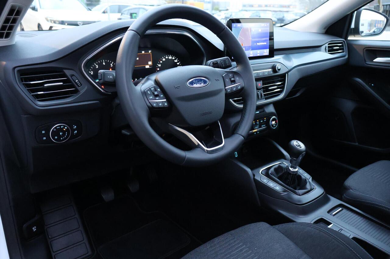 Ford FOCUS 1.0 Hybrid Active Business 1e Eigenaar | NL-Auto | Volledig Onderh | BTW | Pano | B&O | Camera | Navi | Carplay | Bots | ADCruise | Keyless | Full Led | LMV | PDC