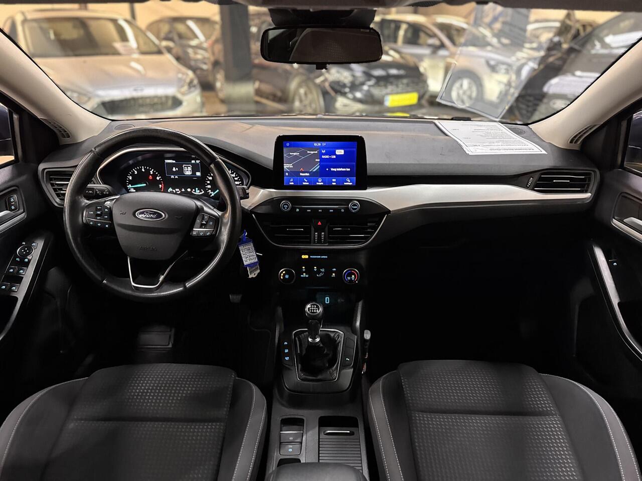 Ford FOCUS 1.0 EcoBoost Edition Business Navigatie Cruise Parkeersensoren Wagon Dealeronderhouden