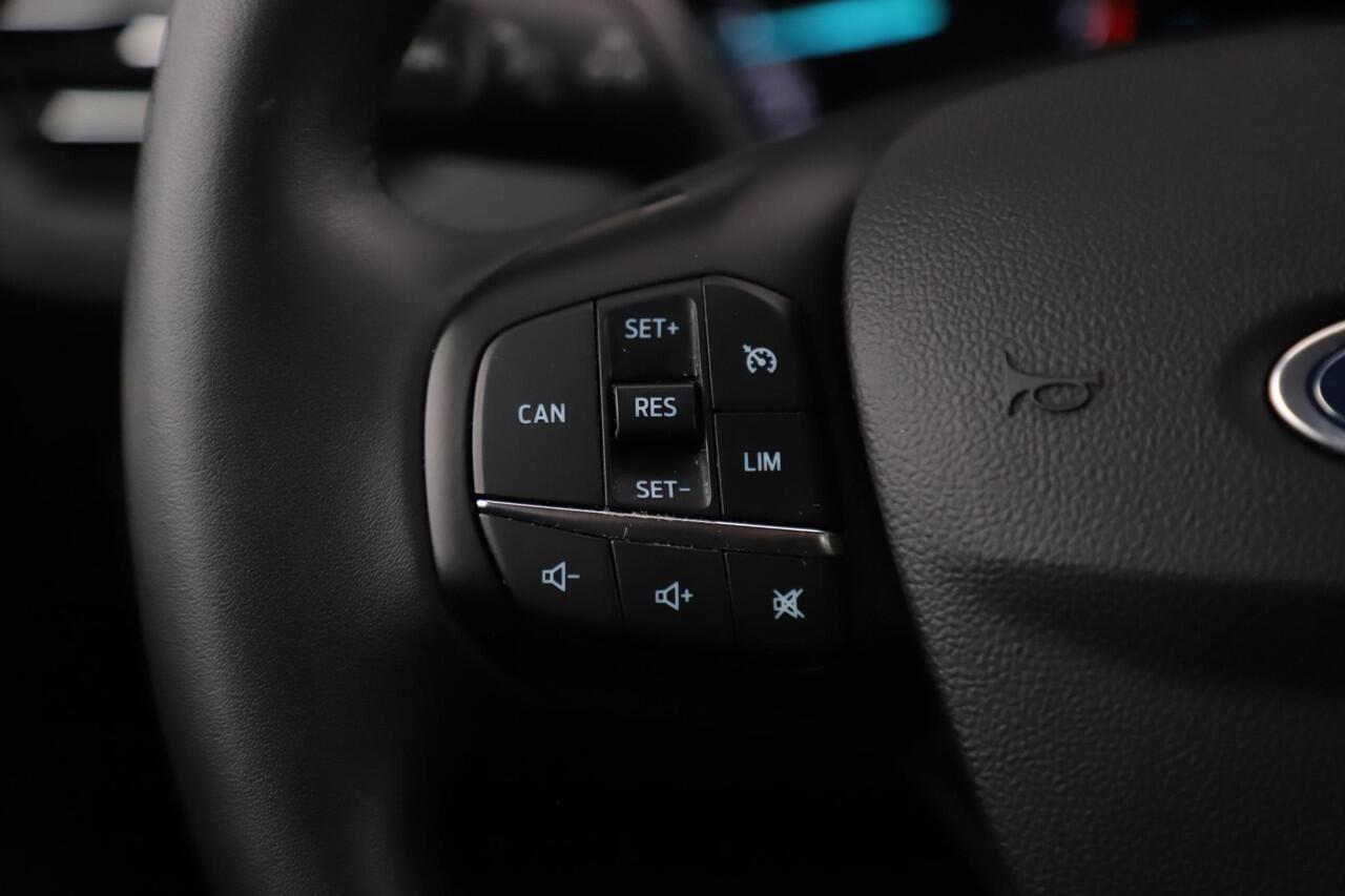 Ford FOCUS 1.0 EcoBoost Trend Edition Business 101PK Carplay Android Navigatie Achteruitrijcamera Airco Cruise Control Parkeersensor