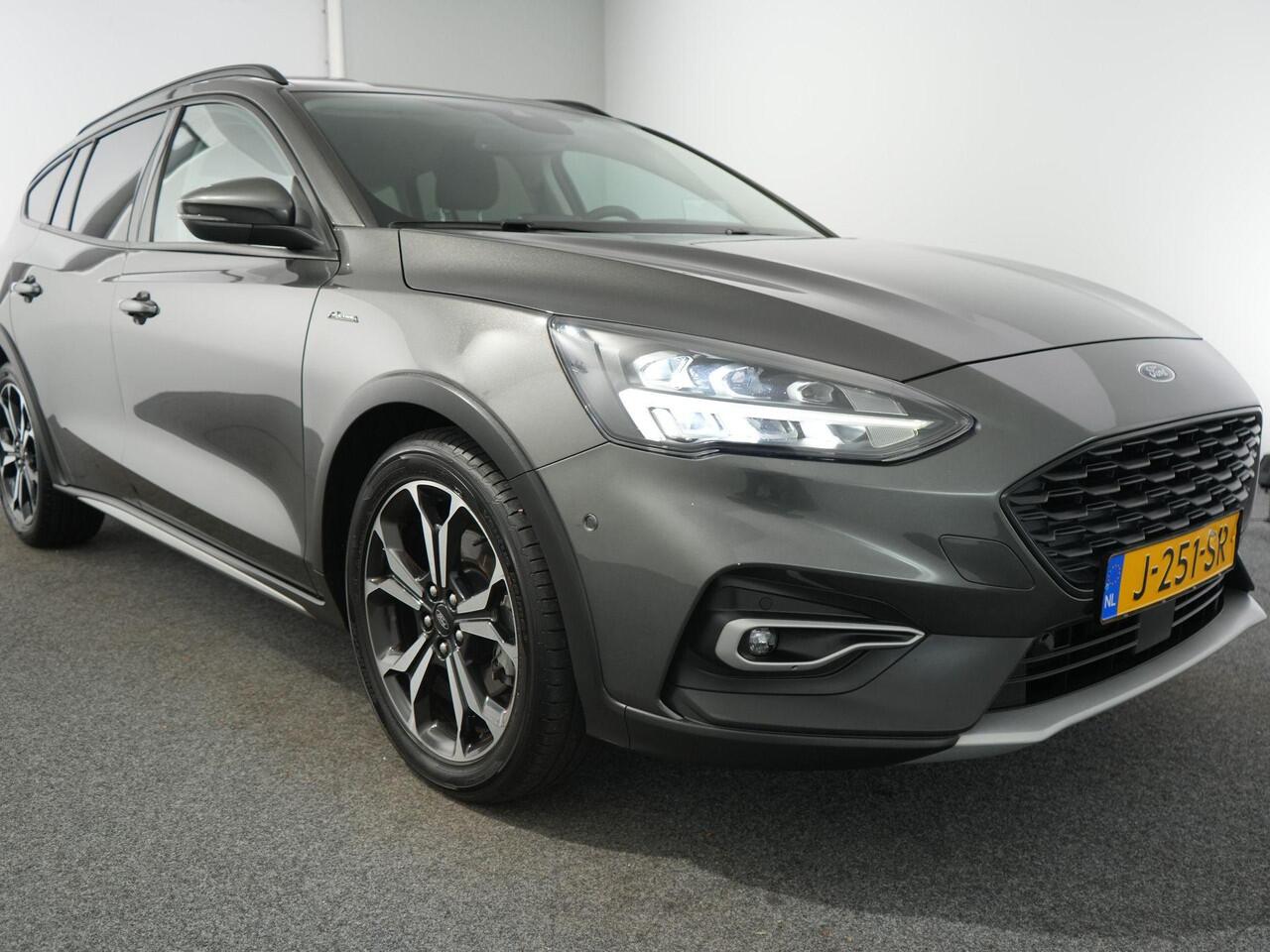 Ford FOCUS Wagon 1.0 EcoBoost Hybrid Active Business | Full Led | Camera | Carplay | HUD |