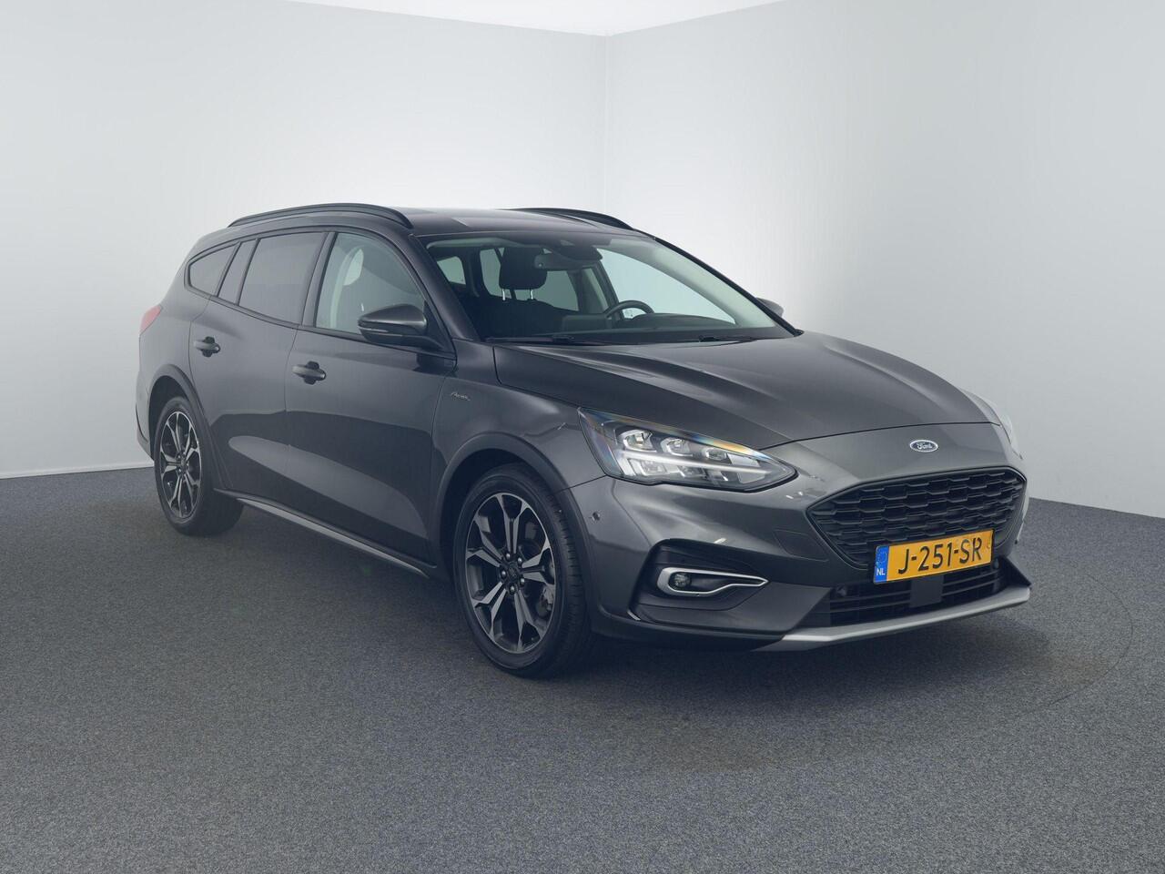 Ford FOCUS Wagon 1.0 EcoBoost Hybrid Active Business | Full Led | Camera | Carplay | HUD |