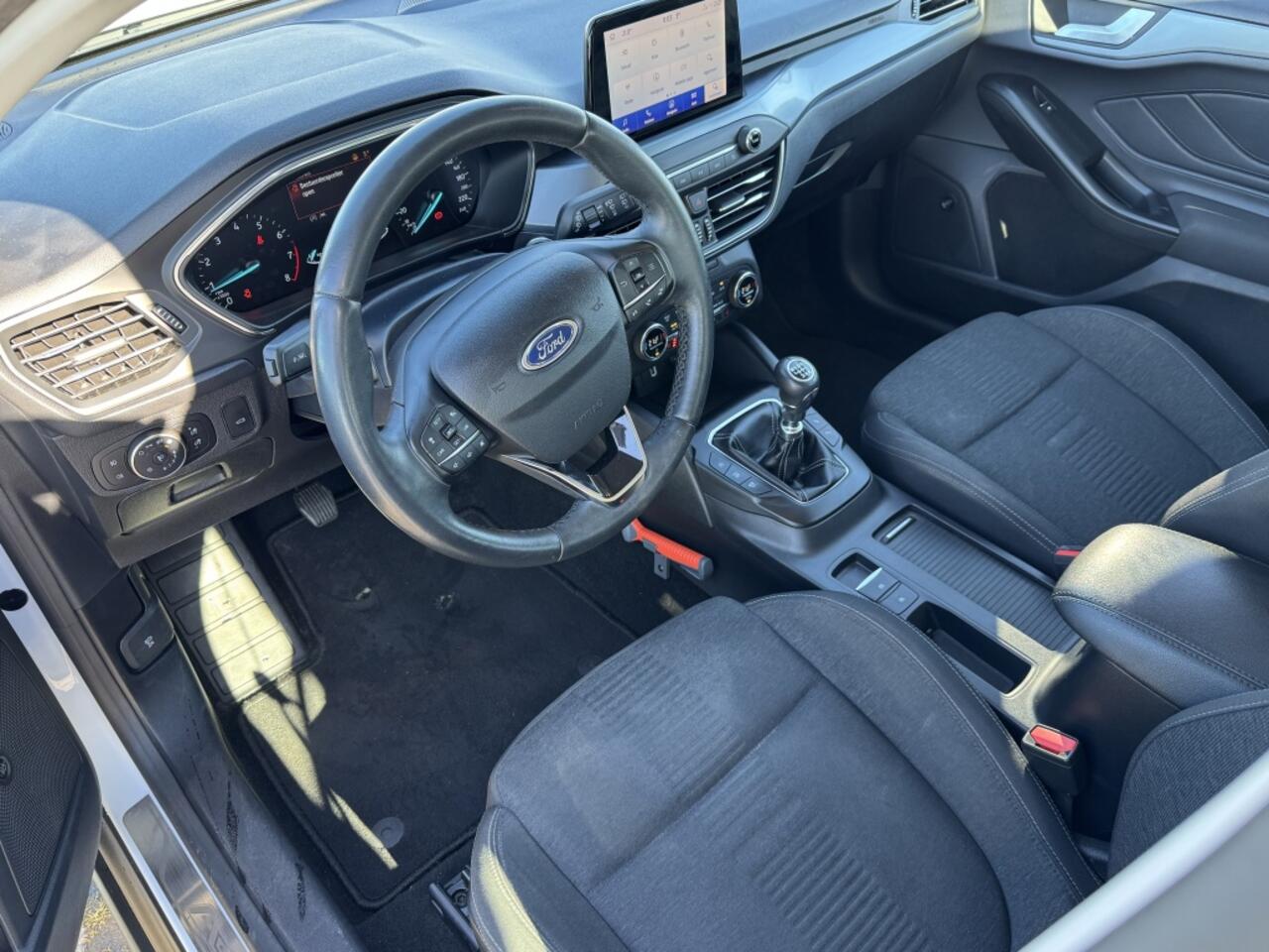 Ford FOCUS Wagon 1.5 EcoB. Active Bns | B&O Soundsystem | Bomvol opties