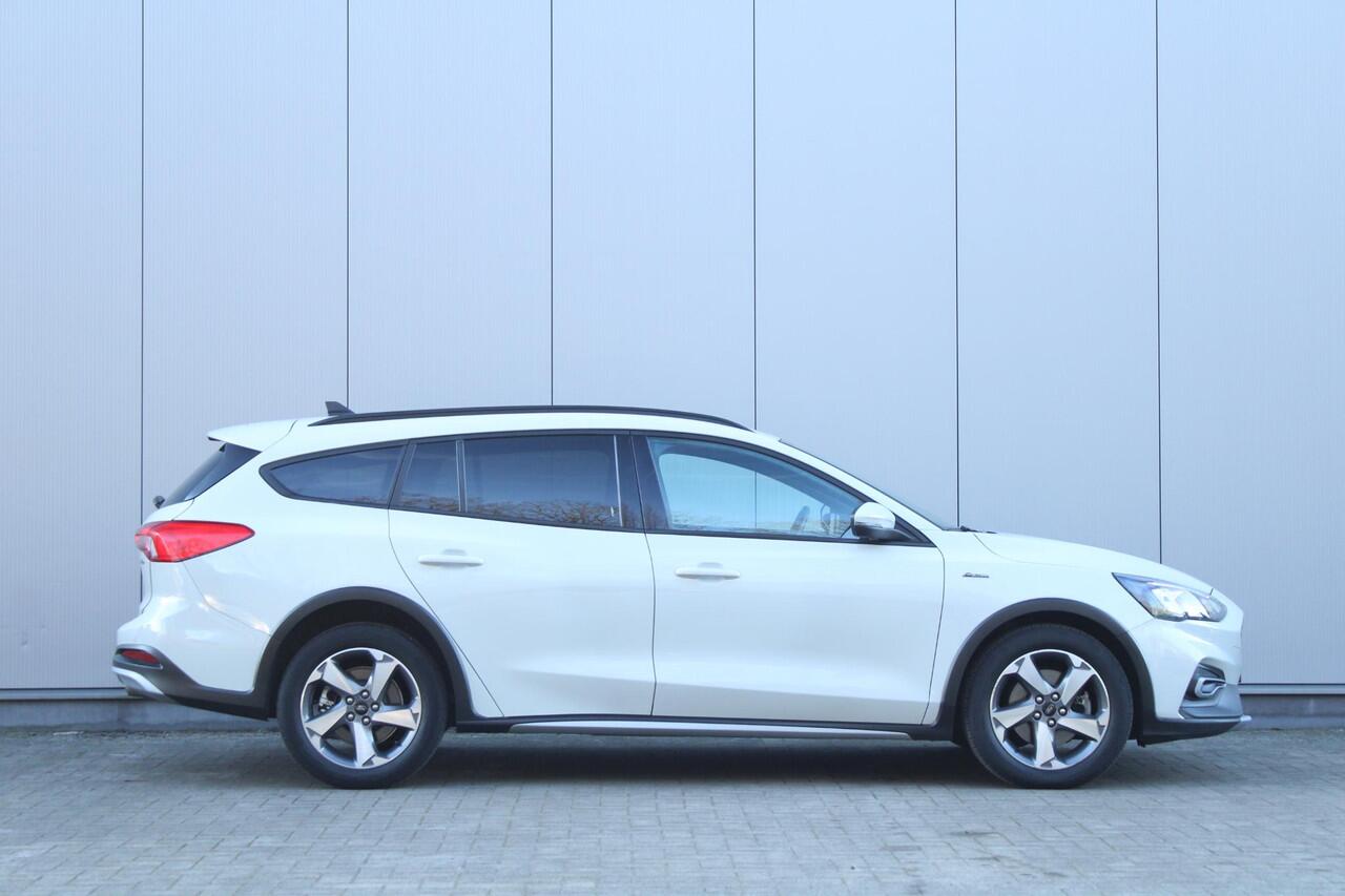 Ford FOCUS Wagon 1.0 EcoBoost Hybrid Active X Business | Achteruitrijcamera | Digitaal dashboard | Navigatie | Lichtmetalen-Velgen | DAB | Laneassist