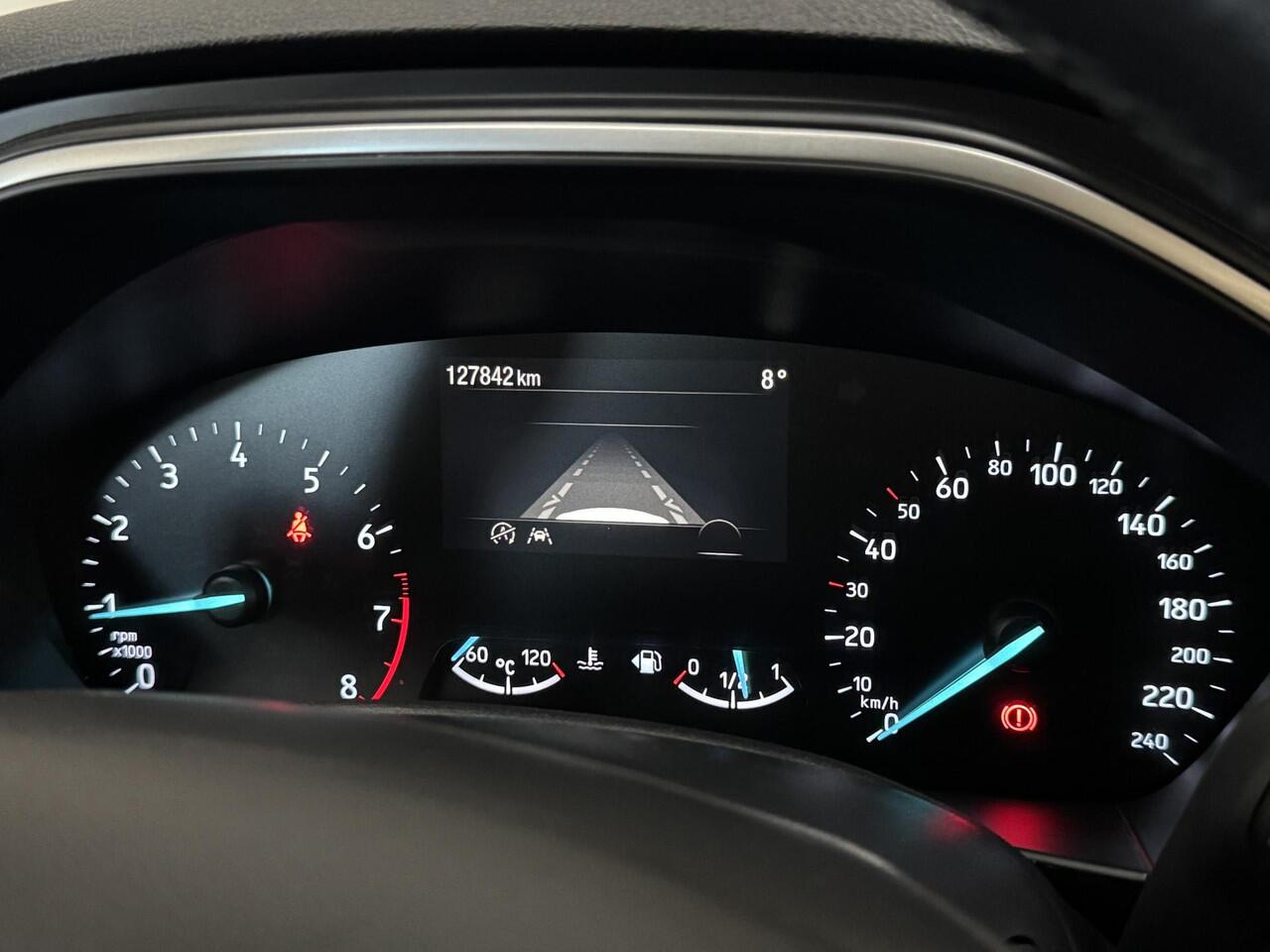 Ford FOCUS Wagon 1.0 EcoBoost Edition Business LED NAVI PDC TREKHAAK LMV