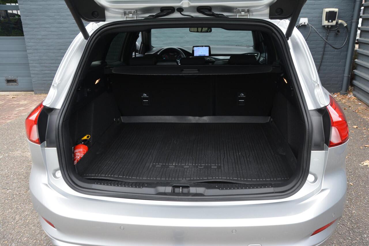 Ford FOCUS Wagon 1.0 EcoBoost ST-Line X Business Automaat