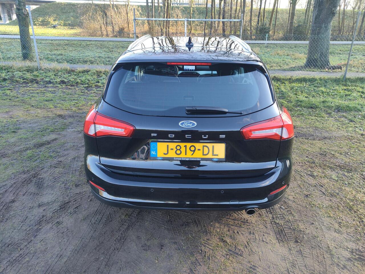 Ford FOCUS Wagon 1.0 EB Edition Business | AIRCO | NAVIGATIE | CRUISE CONTROL | PARKEERSENSOREN |