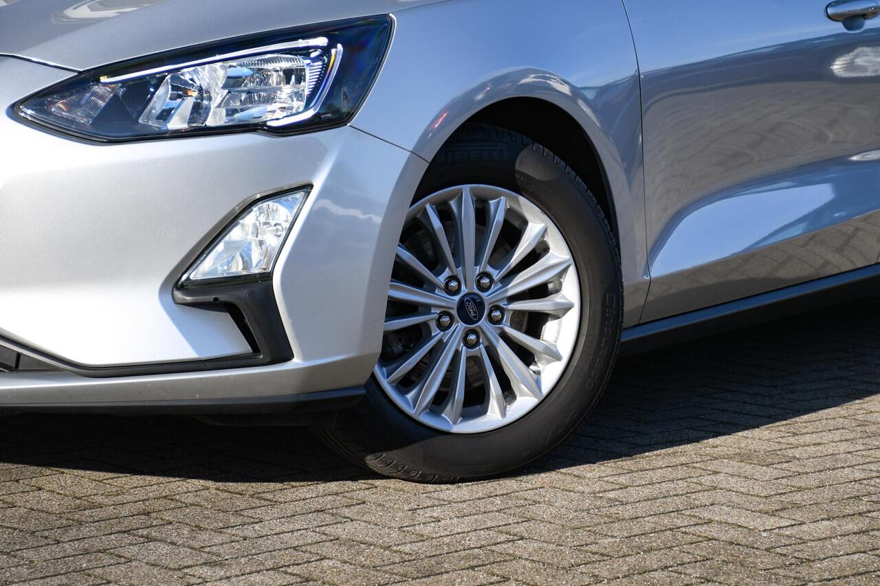 Ford FOCUS Wagon 1.0 EcoBoost Titanium Business 1 EIGENAAR