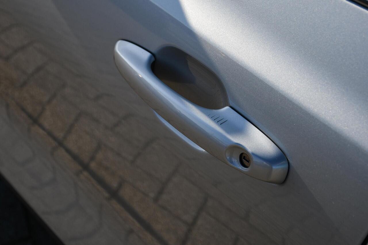 Ford FOCUS Wagon 1.0 EcoBoost Titanium Business 1 EIGENAAR