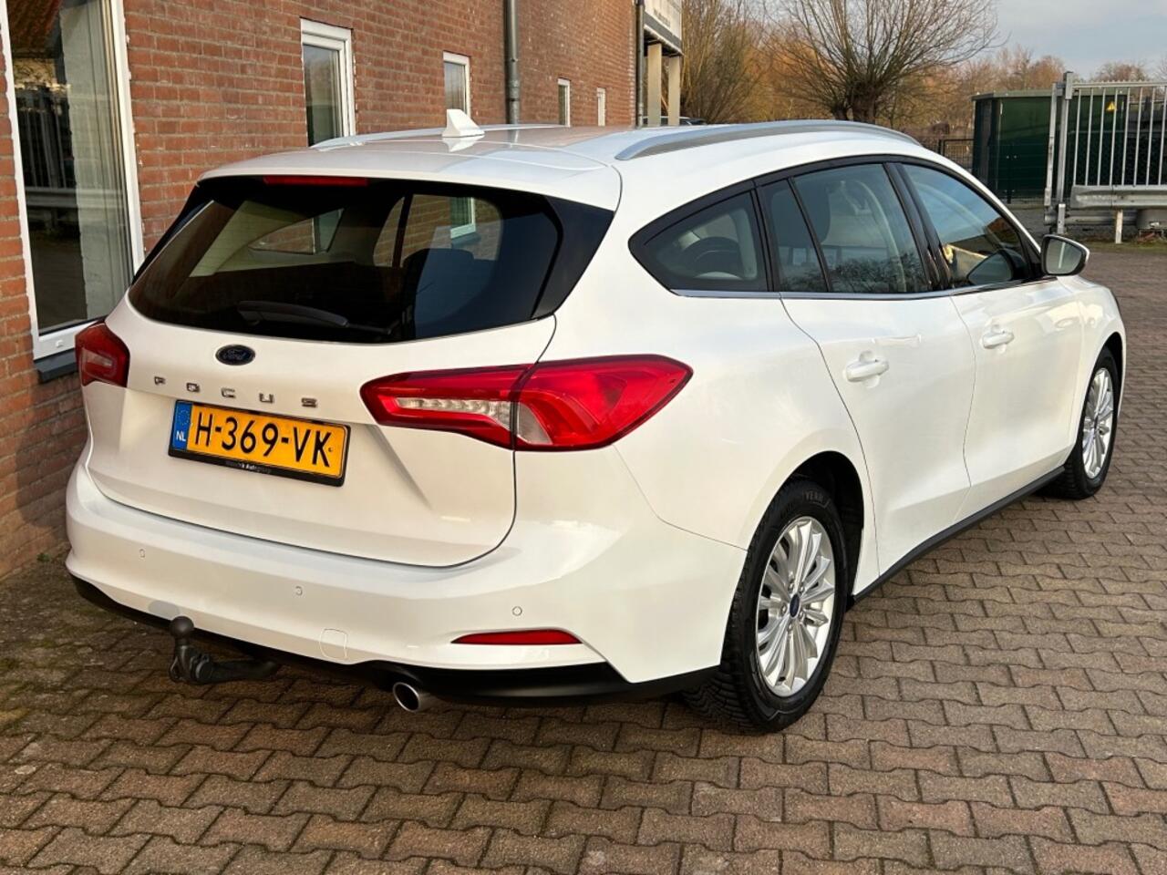 Ford FOCUS FORD FOCUS WAGON 1.5 150 PK TITANIUM BNS