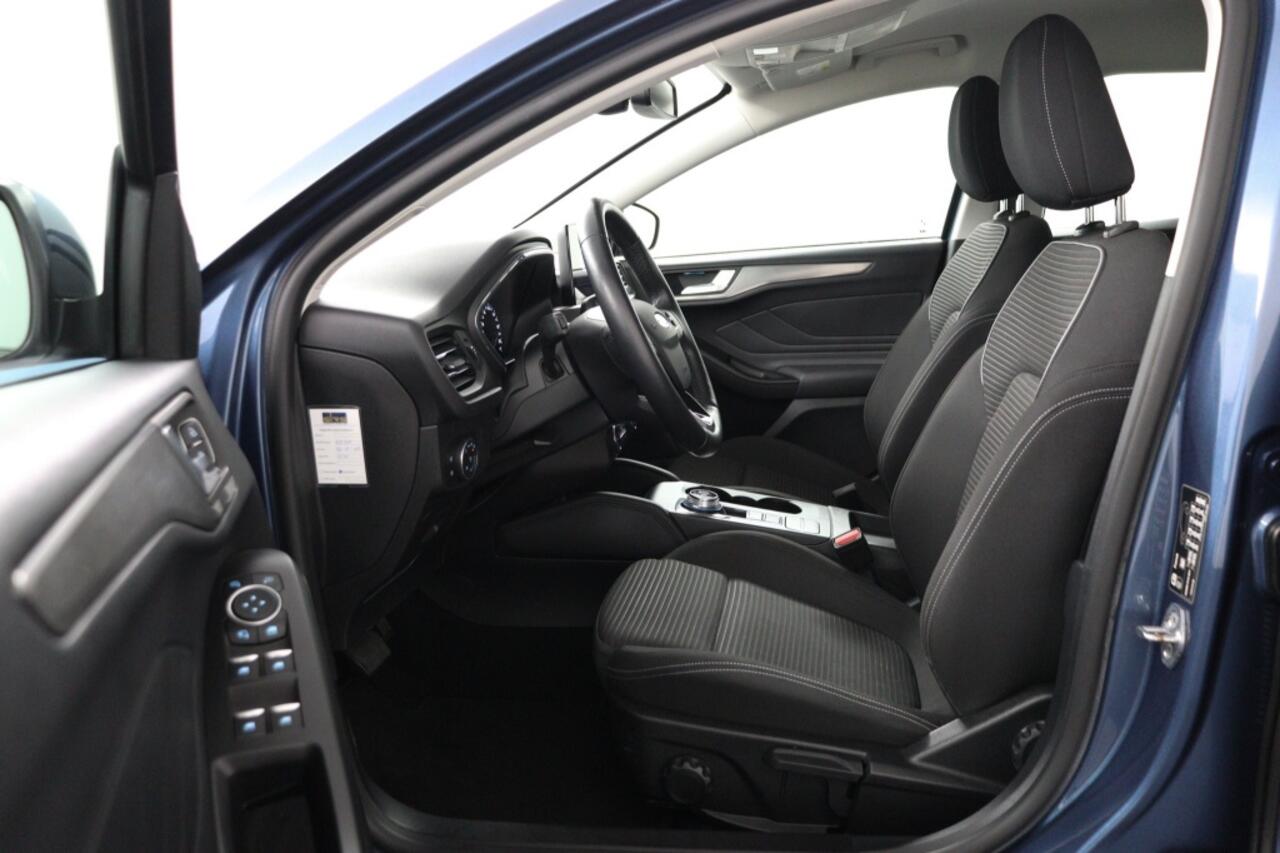 Ford FOCUS Wagon 1.0 EcoBoost Titanium Business