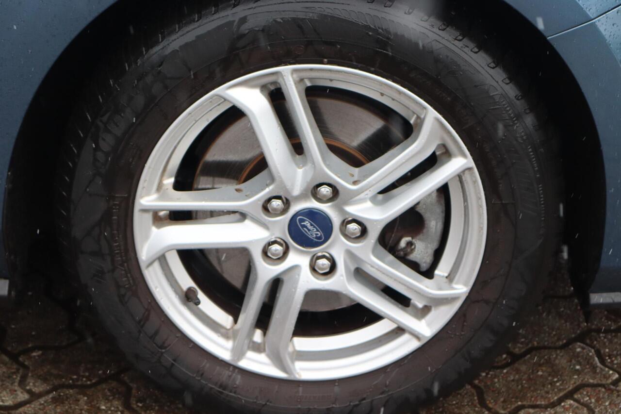 Ford FOCUS Wagon 1.0 EcoBoost Hybrid Trend Edition Business Navigatie, Camera, Cruise control, Apple Carplay, Lane Control