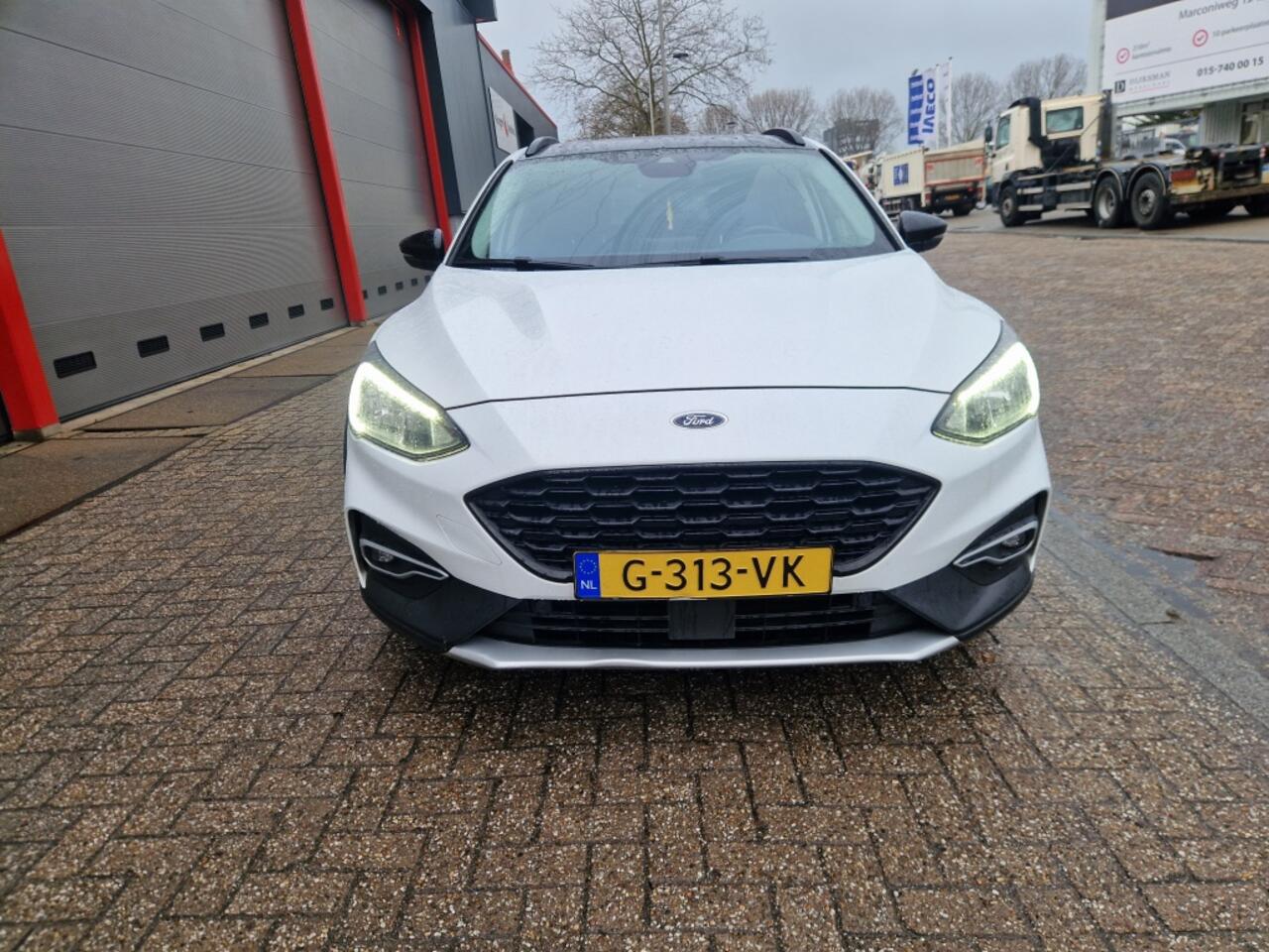 Ford FOCUS 1.5 EcoB. Active 1 jaar garantie