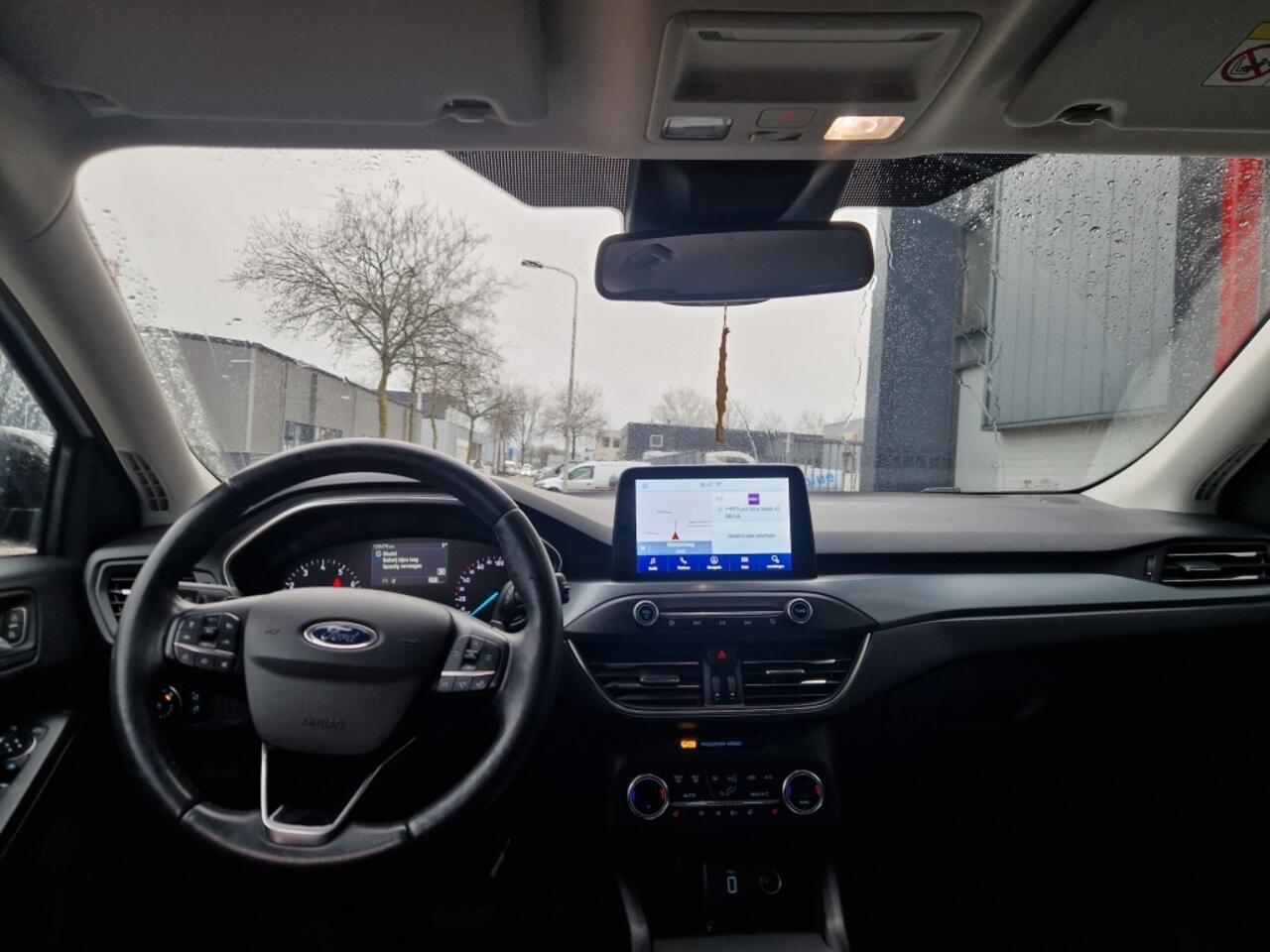 Ford FOCUS 1.5 EcoB. Active 1 jaar garantie