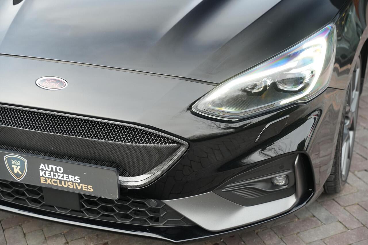 Ford FOCUS 2.3 EcoBoost ST-X Panoramadak Milltek LED B&O Headup Stuurverw.