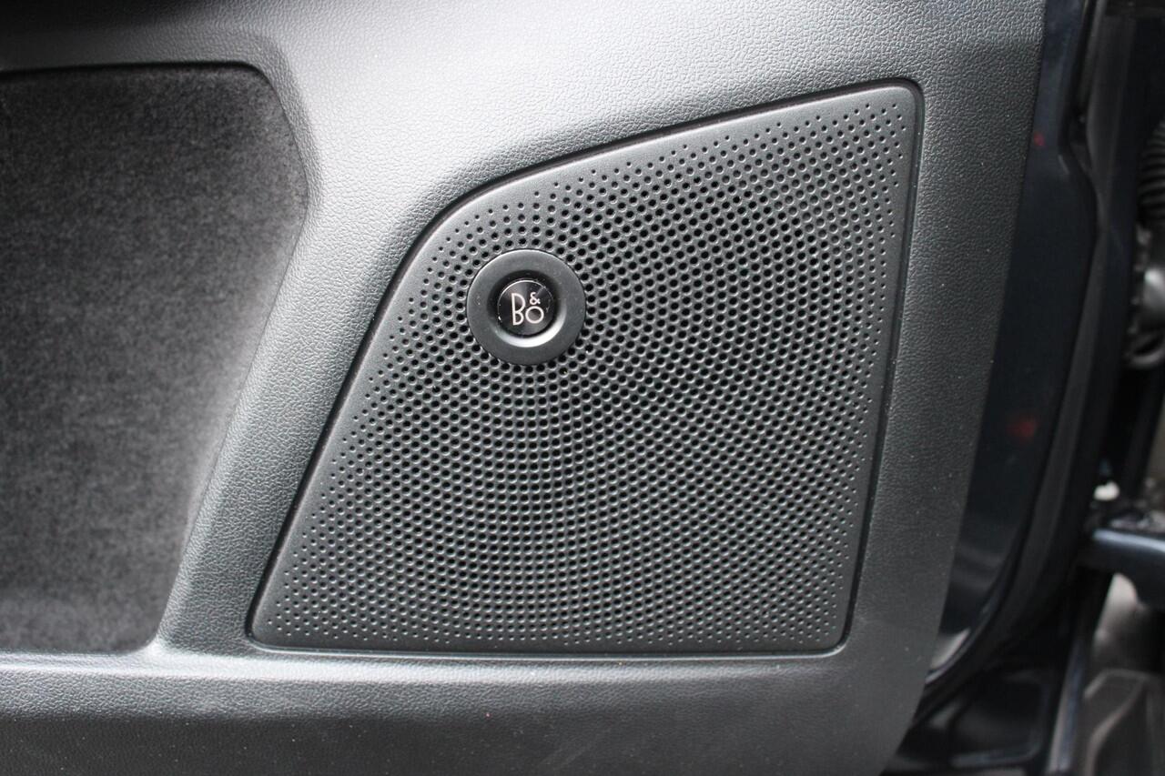 Ford FOCUS 1.0 EcoBoost Hybrid Titanium X Business B&O/Led/Camera