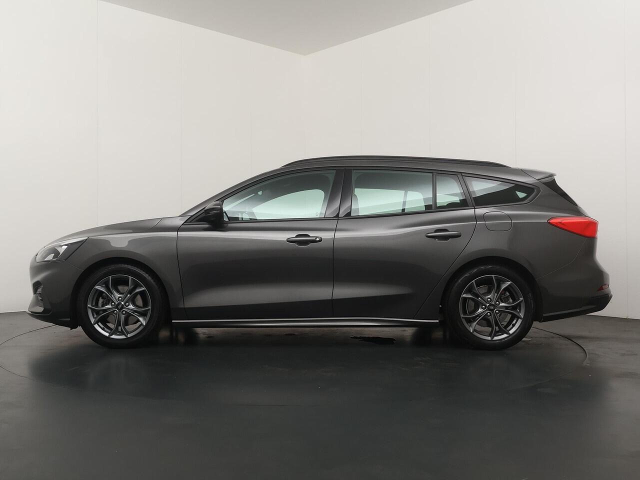 Ford FOCUS Wagon 1.0 EcoBoost Hybrid ST Line Business - Navigatie - Climate Controle - Keyless entry