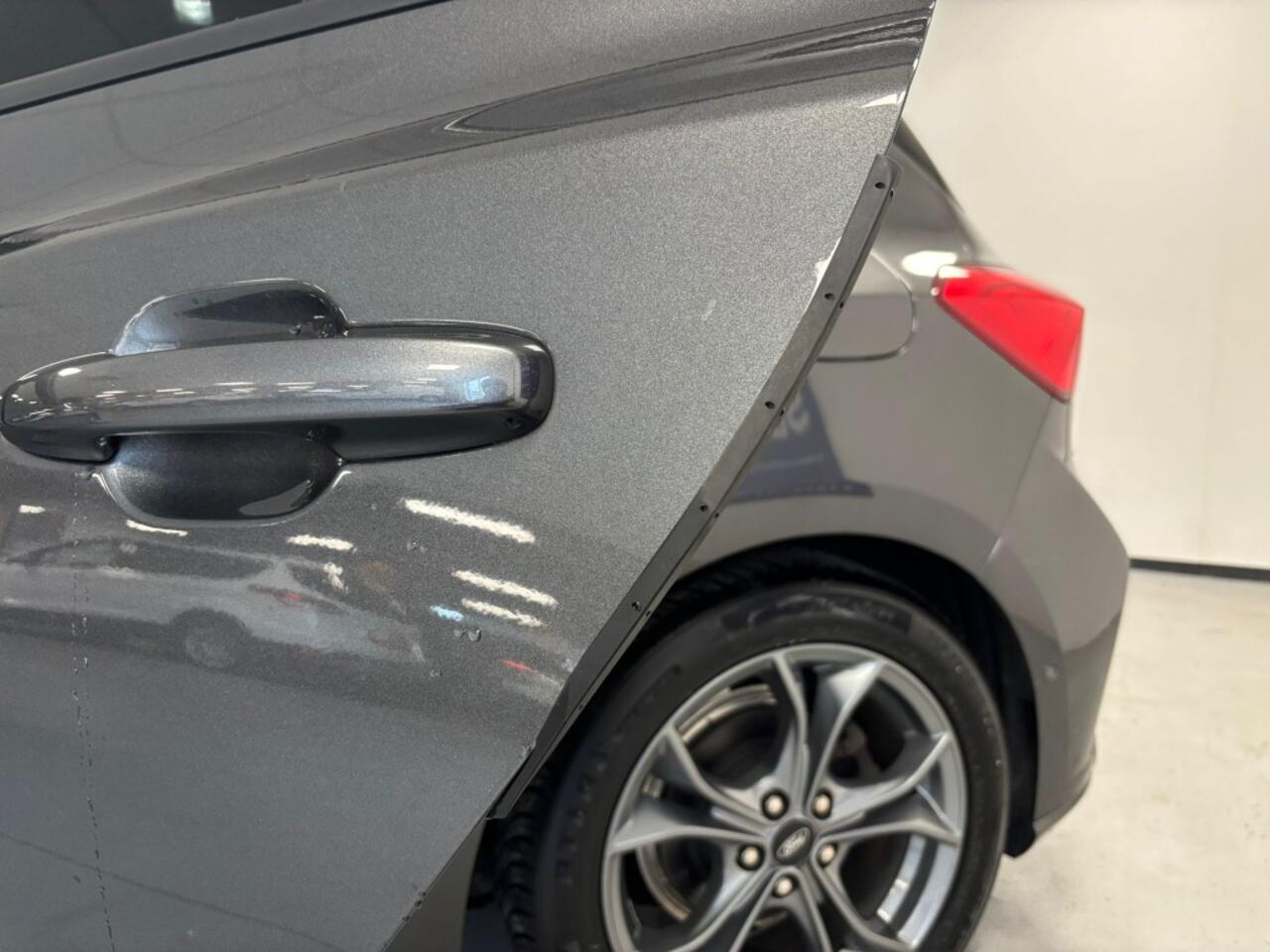 Ford FOCUS Ford Focus 1.0 Ecoboost ST-Line