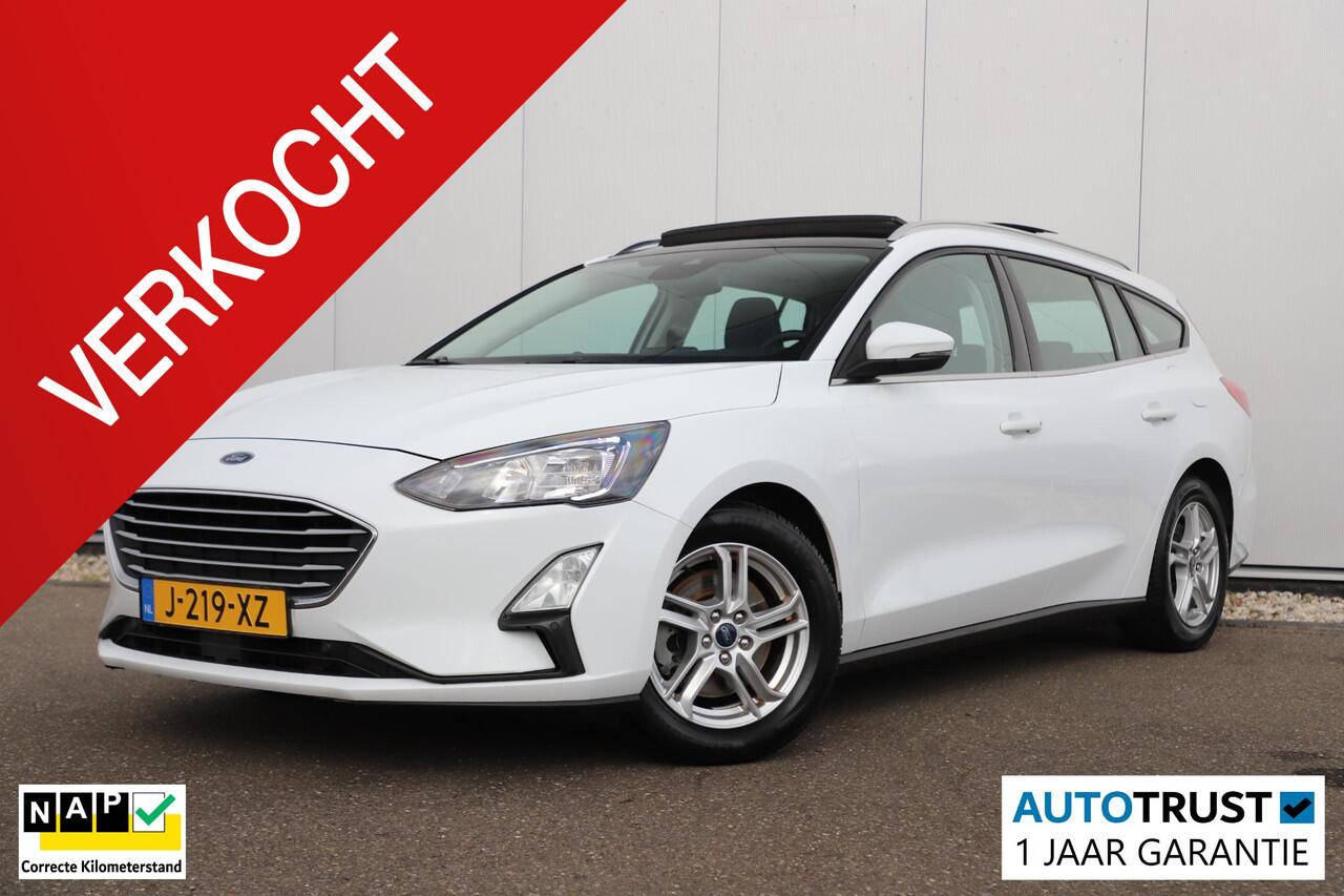 Ford FOCUS Wagon 1.0 EcoBoost Hybrid Trend Edition Business Panoramadak Stuur & Stoelverwarming Navigatie Achteruitrijcamera Airco Cruise Control