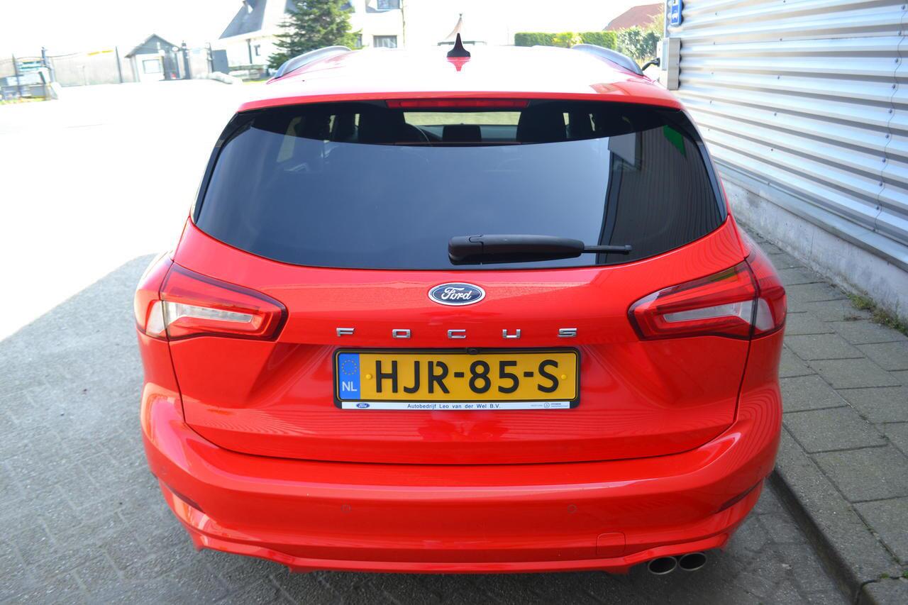 Ford FOCUS WAGON 1.0 ECOB. ST-LINE AUTOMAAT