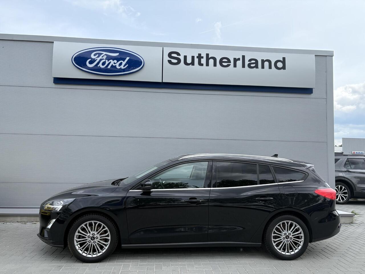 Ford FOCUS Wagon 1.0 EcoBoost Titanium Wagon | Winter Pack | Adaptive cruise control | Camera | Navigatie | 17 inch | Reservewiel