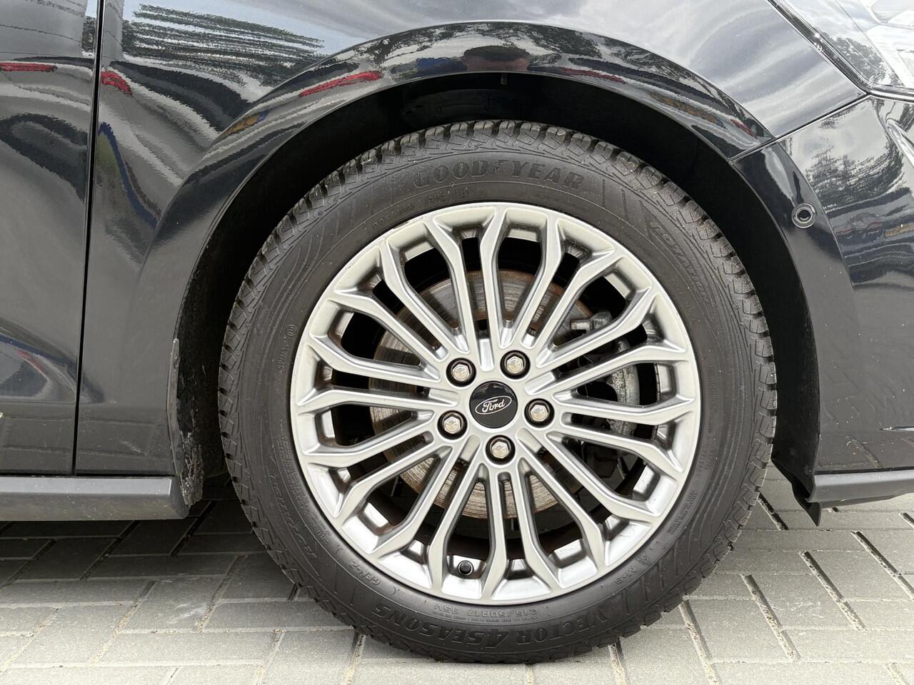 Ford FOCUS Wagon 1.0 EcoBoost Titanium Wagon | Winter Pack | Adaptive cruise control | Camera | Navigatie | 17 inch | Reservewiel