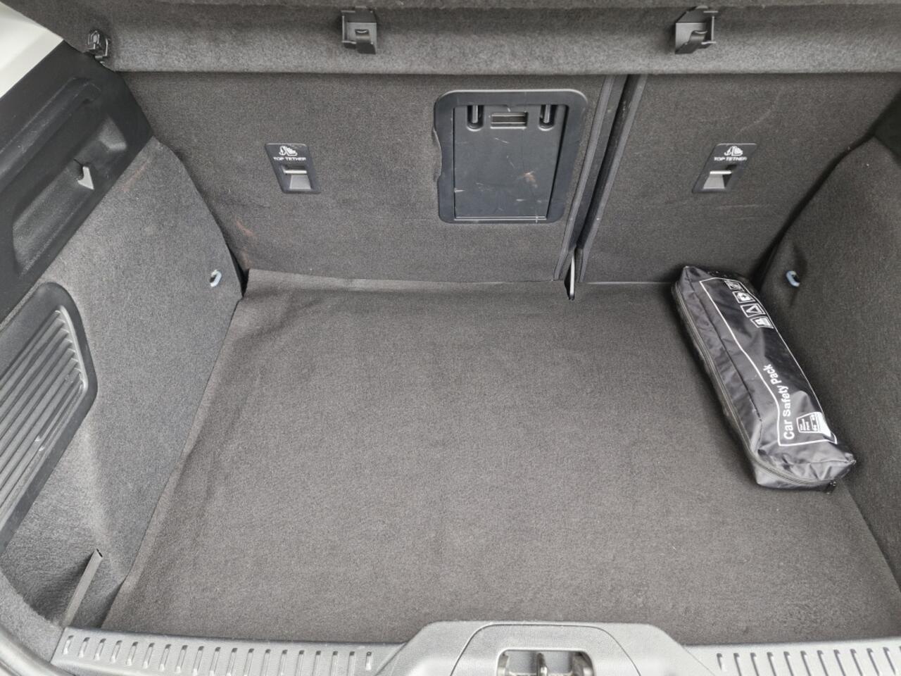 Ford FOCUS 125 pk Hybrid Titanium X Business | Park. sens v/a | Keyless | C