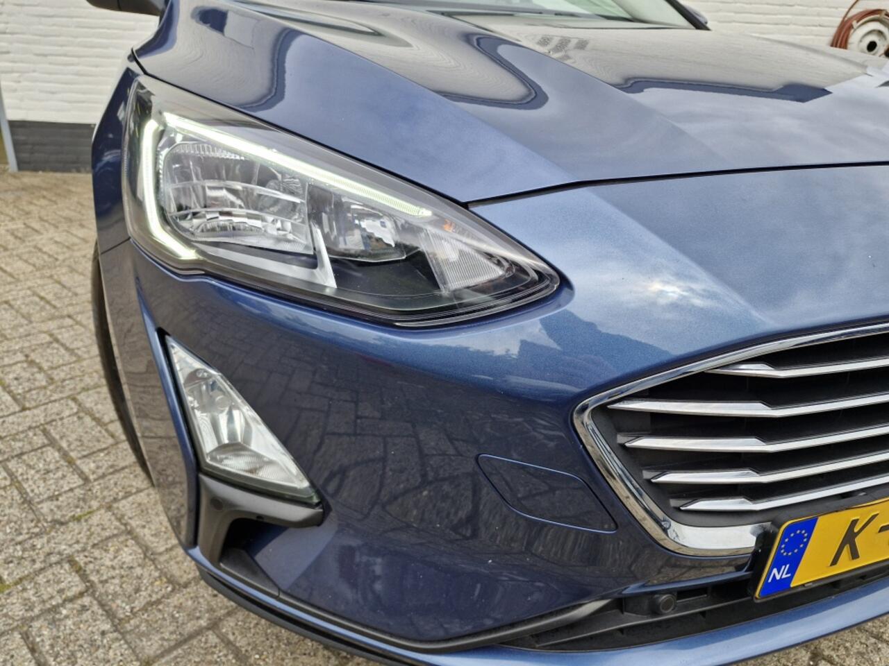 Ford FOCUS 125 pk Hybrid Titanium X Business | Park. sens v/a | Keyless | C