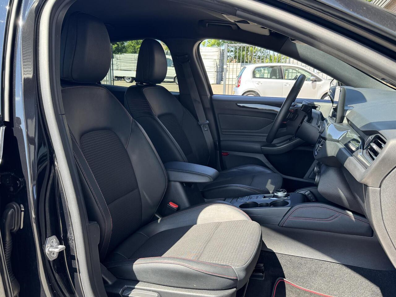 Ford FOCUS 1.5 ECOBOOST ST LINE X BUSINESS I AUTOMAAT I WINTER PAKKET I ADAPTIVE CRUISE CONTROL I APPLE CARPLAY