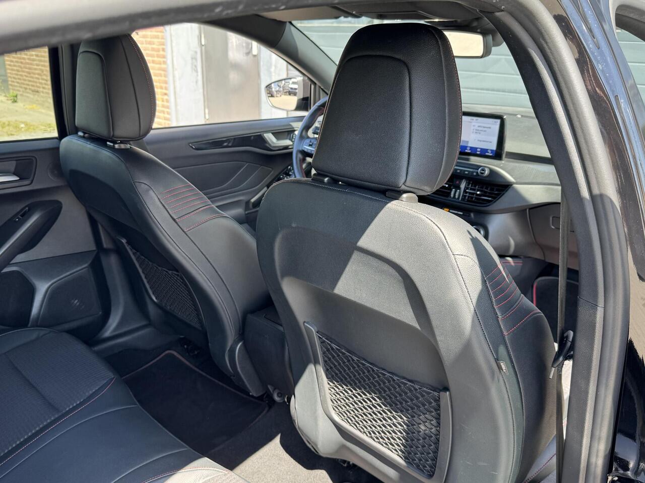 Ford FOCUS 1.5 ECOBOOST ST LINE X BUSINESS I AUTOMAAT I WINTER PAKKET I ADAPTIVE CRUISE CONTROL I APPLE CARPLAY