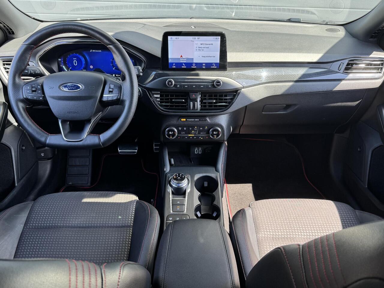 Ford FOCUS 1.5 ECOBOOST ST LINE X BUSINESS I AUTOMAAT I WINTER PAKKET I ADAPTIVE CRUISE CONTROL I APPLE CARPLAY