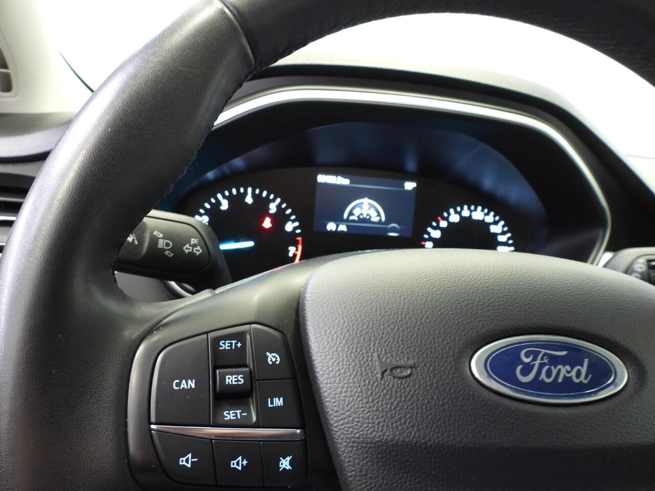 Ford FOCUS Wagon 1.0 EcoBoost Hybrid Trend Business NAVI/CAMERA/CRUISE/LED/16"LMV!