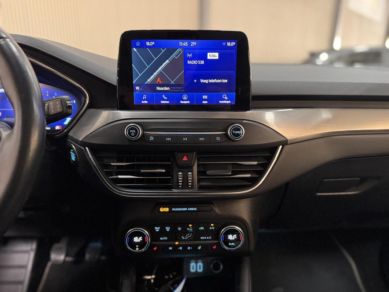 Ford FOCUS 1.0 EcoB Hybrid Titanium X Ad. Cruise Navi Camera Winter pack Privacy Glass Wagon Dealeronderhouden