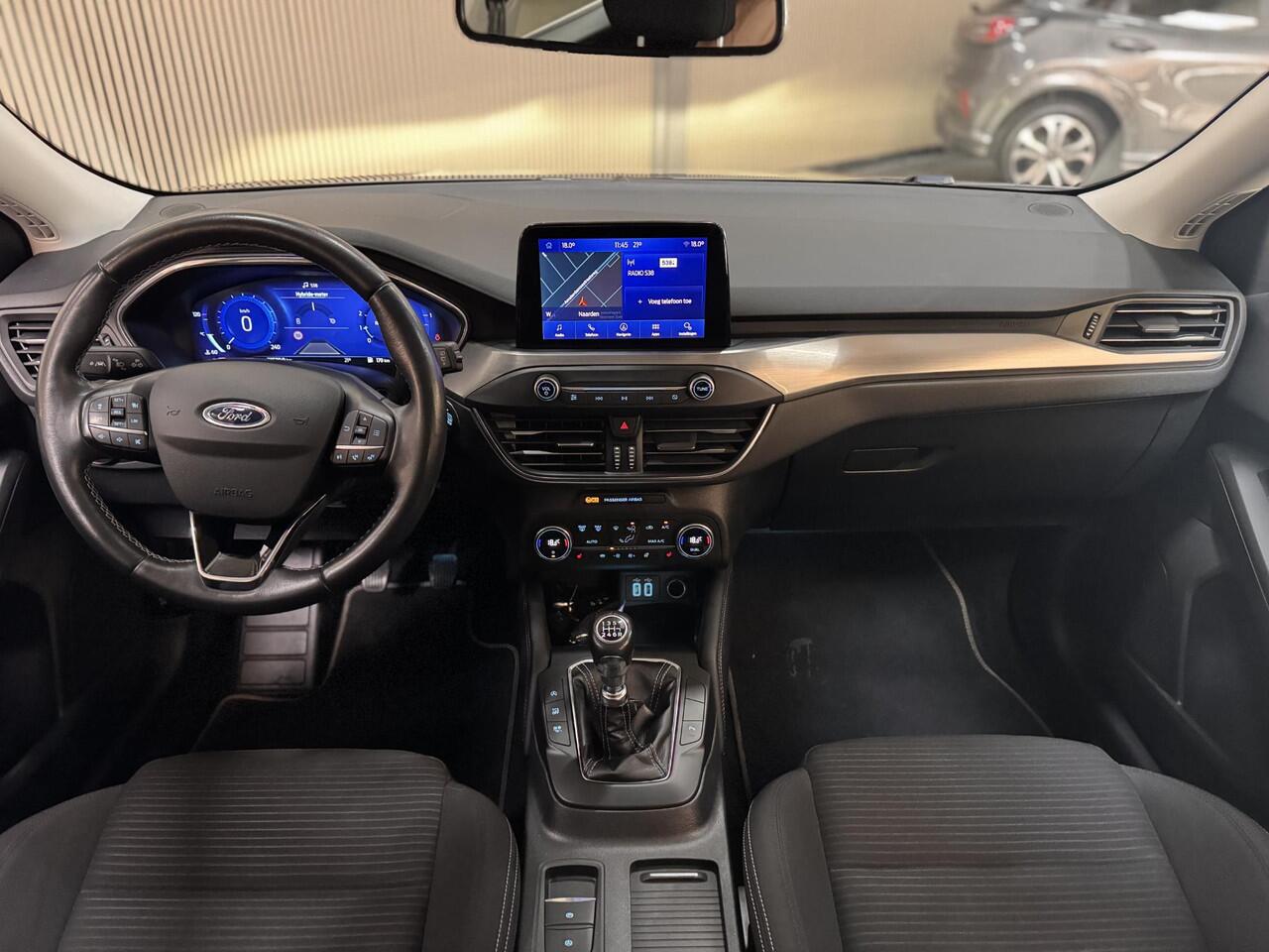 Ford FOCUS 1.0 EcoB Hybrid Titanium X Ad. Cruise Navi Camera Winter pack Privacy Glass Wagon Dealeronderhouden