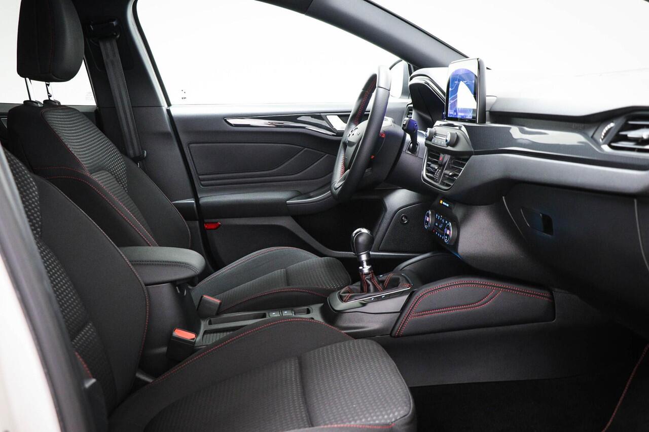 Ford FOCUS Wagon 1.0 EcoBoost Hybrid ST Line X Business | WINTER / AUDIO / TECHNOLOGY- PACK | DAB | APPLE | CAMERA