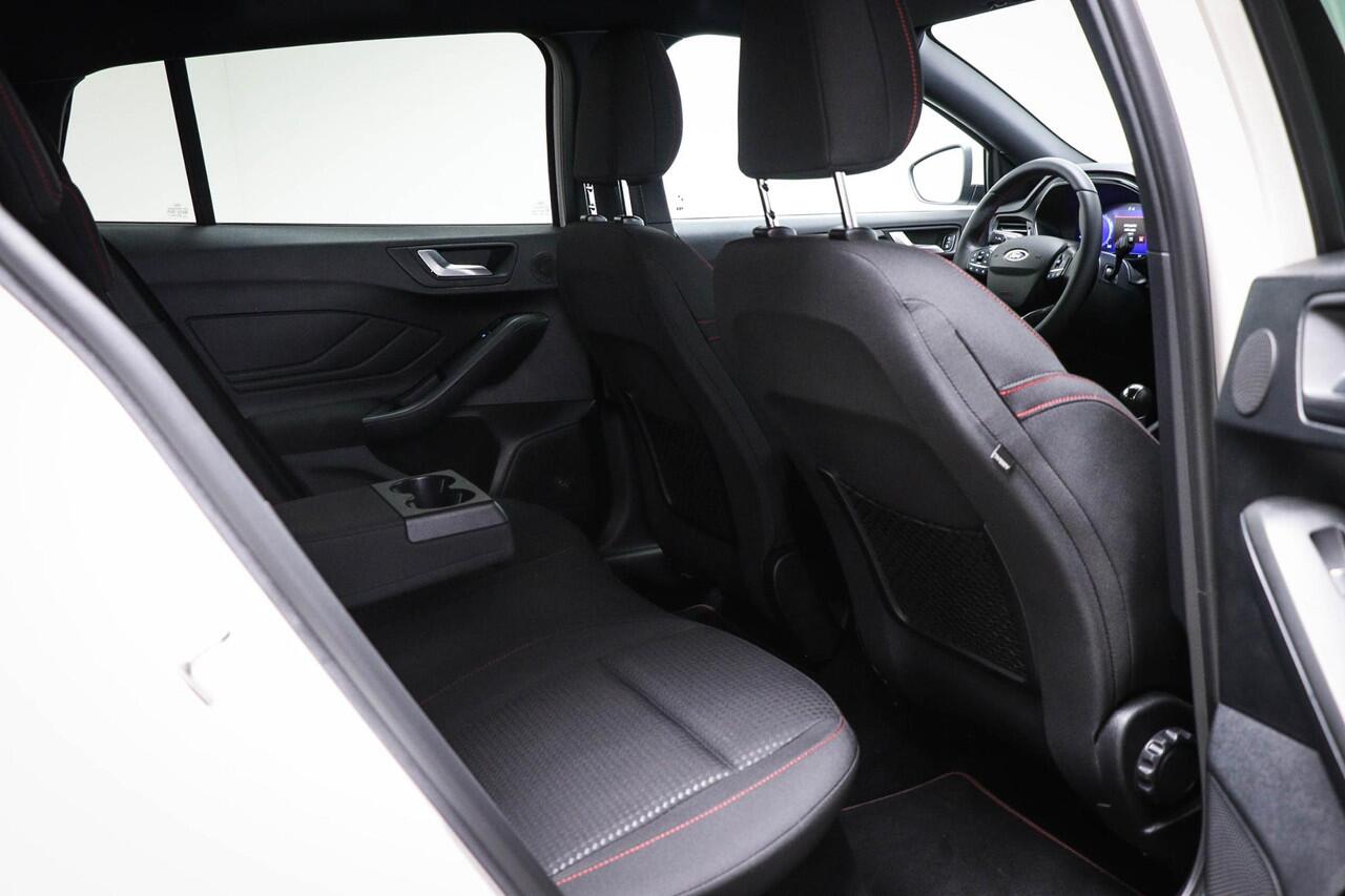 Ford FOCUS Wagon 1.0 EcoBoost Hybrid ST Line X Business | WINTER / AUDIO / TECHNOLOGY- PACK | DAB | APPLE | CAMERA