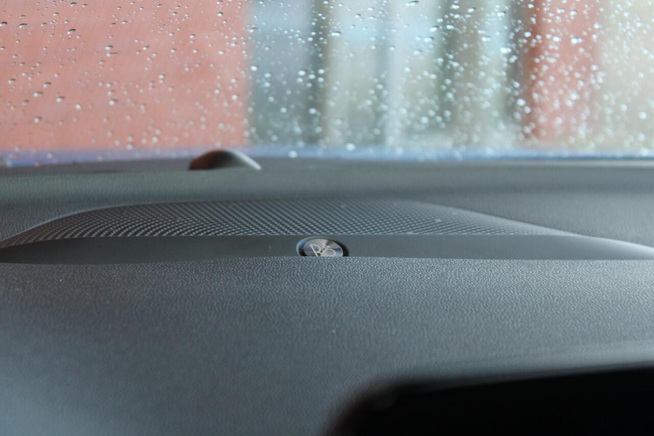 Ford FOCUS Wagon 1.0 EcoBoost Hybrid ST Line X 155pk | Winter Pack | AGR-stoelen | Bang&Olufsen | Adaptive LED | Adaptive cruise control | Elektrische achterklep | Achteruitrijcamera