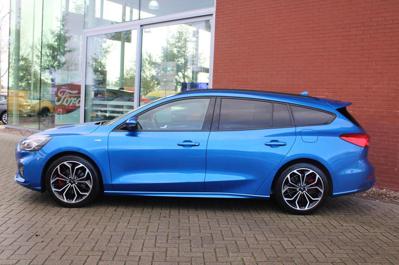 Ford FOCUS Wagon 1.0 EcoBoost Hybrid ST Line X 155pk | Winter Pack | AGR-stoelen | Bang&Olufsen | Adaptive LED | Adaptive cruise control | Elektrische achterklep | Achteruitrijcamera