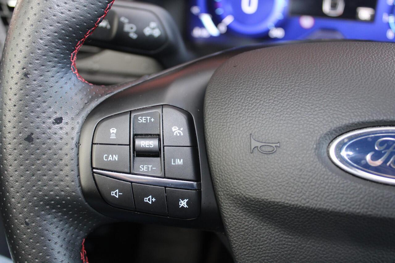 Ford FOCUS Wagon 1.0 EcoBoost Hybrid ST Line X 155pk | Winter Pack | AGR-stoelen | Bang&Olufsen | Adaptive LED | Adaptive cruise control | Elektrische achterklep | Achteruitrijcamera