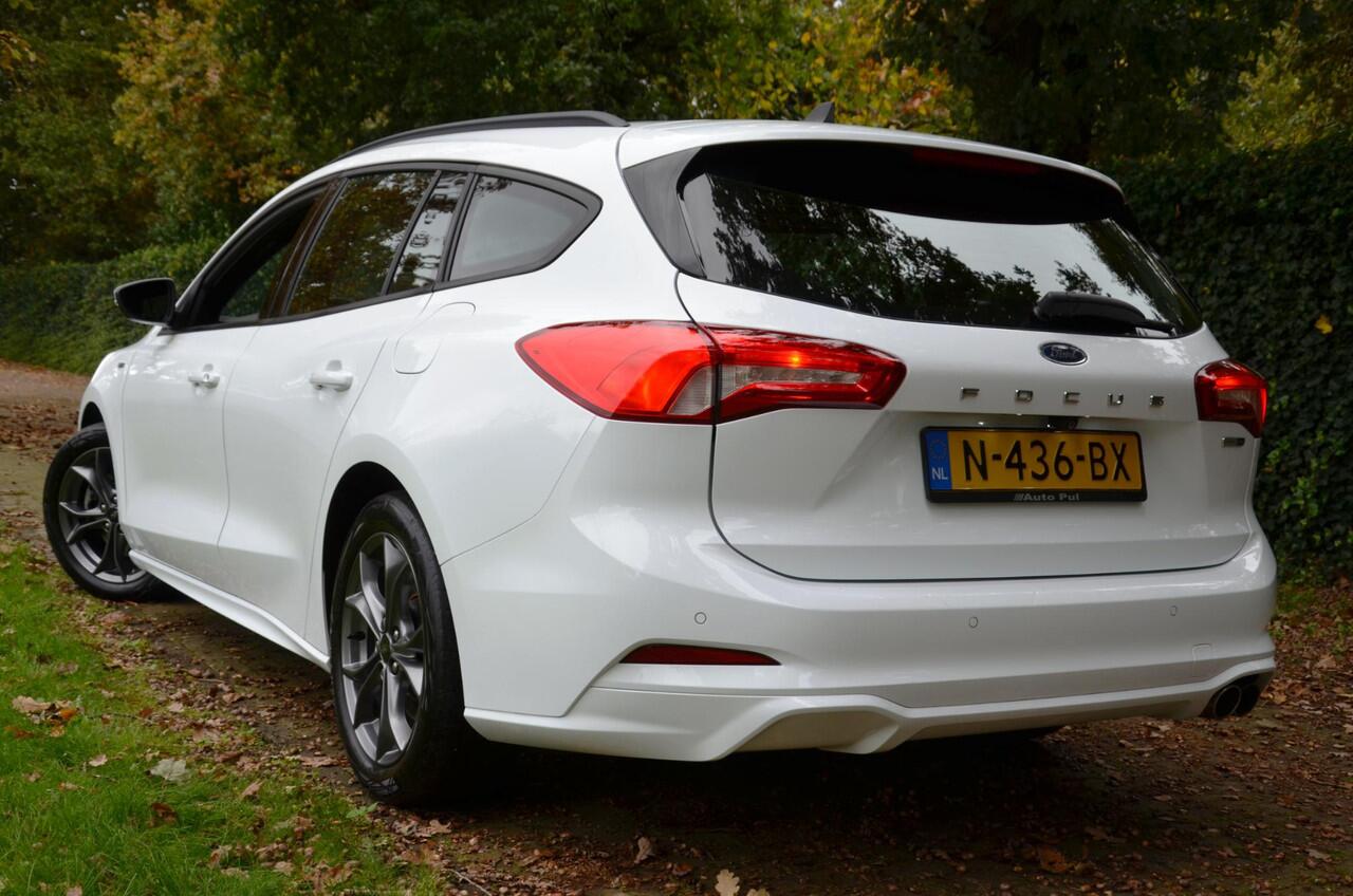 Ford FOCUS Wagon 1.0 EcoBoost Hybrid ST Line Business Navi/Pdc/Ecc/Led/Achteruitrijcamera/Cr-Controle/Privacy-Glass/Lmv