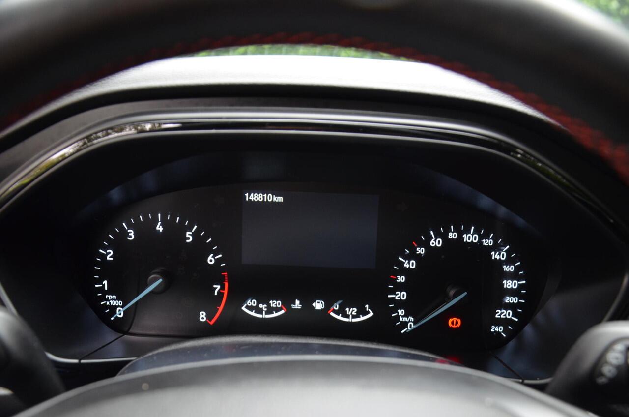 Ford FOCUS Wagon 1.0 EcoBoost Hybrid ST Line Business Navi/Pdc/Ecc/Led/Achteruitrijcamera/Cr-Controle/Privacy-Glass/Lmv