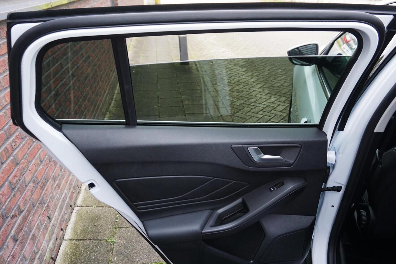 Ford FOCUS Wagon 1.0 EcoB. 125PK Hybrid Titanium X Business/Camera/ Digitaal Dashboard