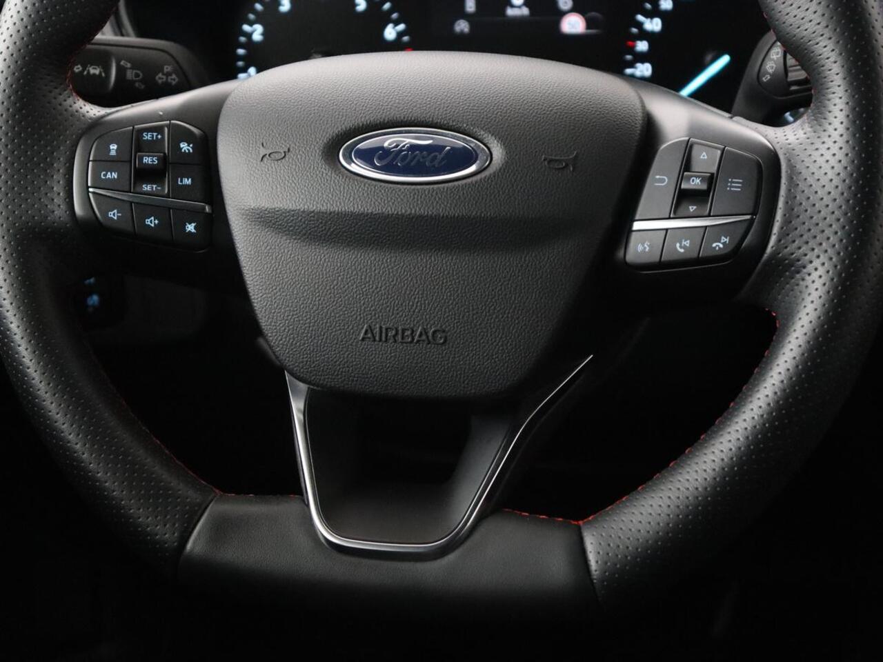 Ford FOCUS 1.0 EcoBoost Hybrid ST Line | Panoramadak | Adaptive cruise | Camera | B&O Sound | Carplay | Navigatie | Keyless | Full LED