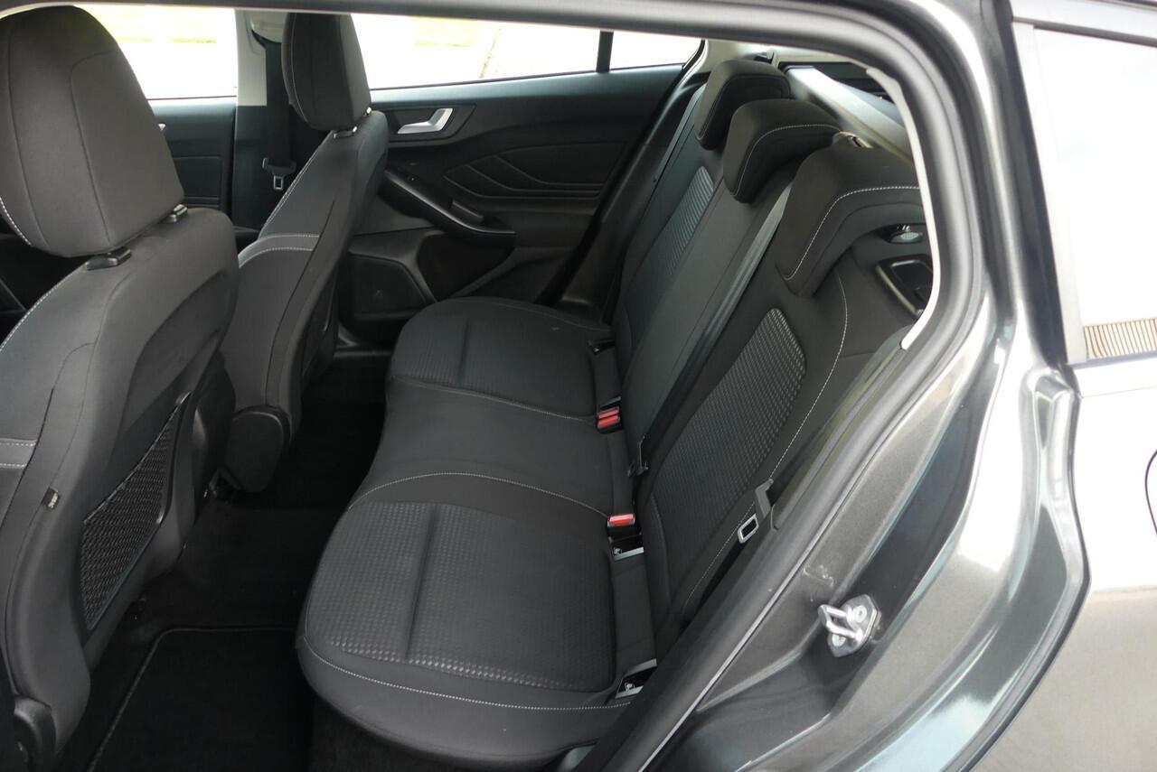 Ford FOCUS Wagon 1.0 EcoBoost Titanium WINTER PACK, CRUISE, CAMERA, APPLE CARPLAY/ANDROID AUTO, NAVI, AIRCO, 107.167KM