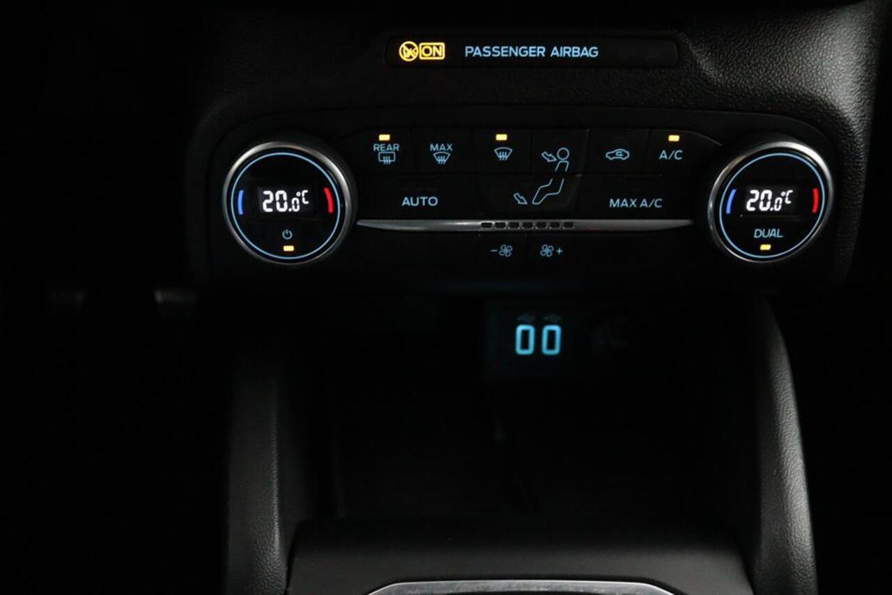 Ford FOCUS Wagon 1.0 EcoBoost ST Line*ECC*CRUISE*NAVI*CAM*