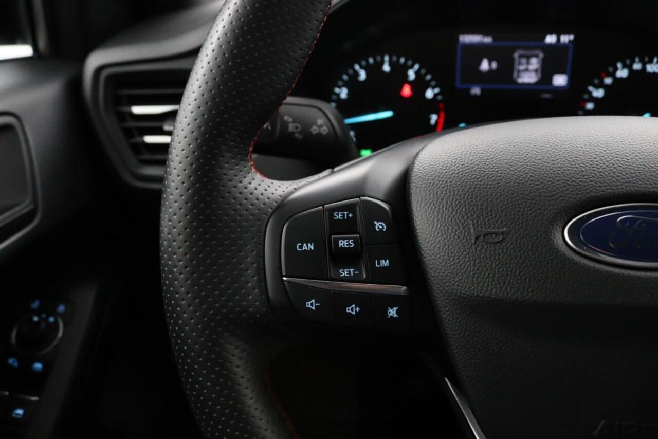 Ford FOCUS Wagon 1.0 EcoBoost ST Line*ECC*CRUISE*NAVI*CAM*