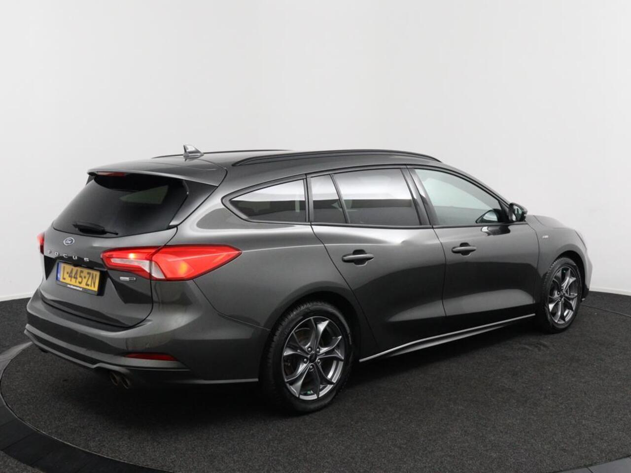 Ford FOCUS Wagon 1.0 EcoBoost ST Line*ECC*CRUISE*NAVI*CAM*