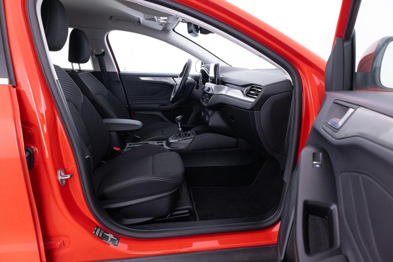 Ford FOCUS Wagon 1.0 EcoBoost Hybrid Titanium X Business ? 1e Eigenaar